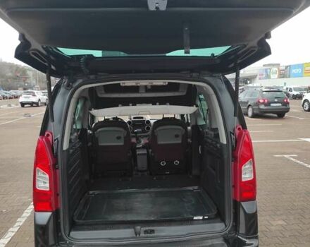 Черный Ситроен Берлинго, объемом двигателя 1.6 л и пробегом 235 тыс. км за 7600 $, фото 9 на Automoto.ua