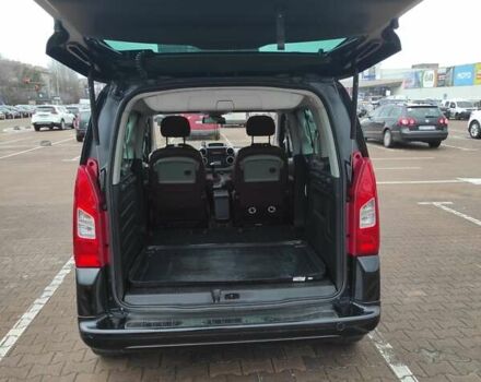 Черный Ситроен Берлинго, объемом двигателя 1.6 л и пробегом 235 тыс. км за 7600 $, фото 8 на Automoto.ua