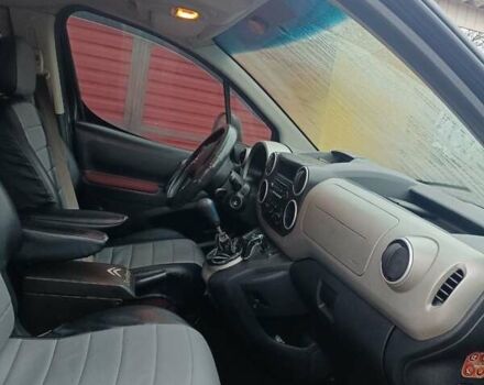 Черный Ситроен Берлинго, объемом двигателя 1.6 л и пробегом 287 тыс. км за 5700 $, фото 6 на Automoto.ua