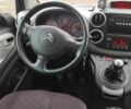 Черный Ситроен Берлинго, объемом двигателя 1.6 л и пробегом 235 тыс. км за 7600 $, фото 26 на Automoto.ua