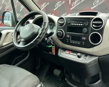 Черный Ситроен Берлинго, объемом двигателя 1.56 л и пробегом 305 тыс. км за 8000 $, фото 25 на Automoto.ua