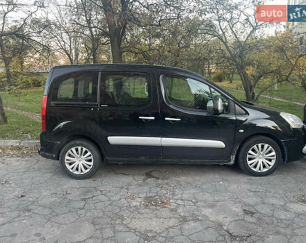 Черный Ситроен Берлинго, объемом двигателя 1.6 л и пробегом 190 тыс. км за 6200 $, фото 3 на Automoto.ua