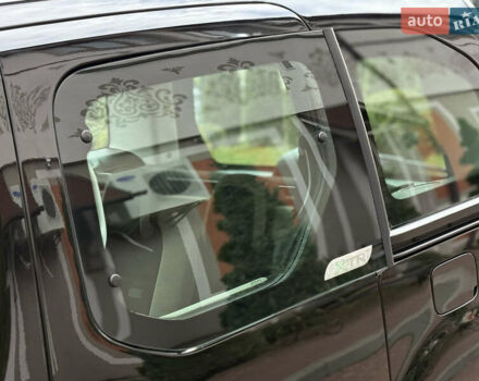 Черный Ситроен Берлинго, объемом двигателя 1.6 л и пробегом 208 тыс. км за 9250 $, фото 39 на Automoto.ua