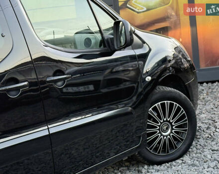 Чорний Сітроен Берлінго, об'ємом двигуна 1.6 л та пробігом 243 тис. км за 8999 $, фото 22 на Automoto.ua