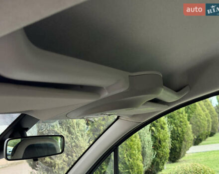 Черный Ситроен Берлинго, объемом двигателя 1.6 л и пробегом 208 тыс. км за 9250 $, фото 60 на Automoto.ua