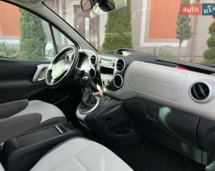 Ситроен Берлинго 2012 в Стрые на Automoto.ua Черный Ситроен Берлинго, объемом двигателя 1.6 л и пробегом 243 тыс. км за 8900 $, фото 37 на Automoto.ua