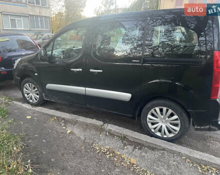 Черный Ситроен Берлинго, объемом двигателя 1.6 л и пробегом 190 тыс. км за 6200 $, фото 4 на Automoto.ua