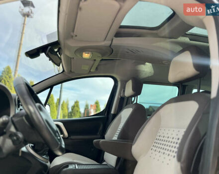 Ситроен Берлинго 2012 в Стрые на Automoto.ua Черный Ситроен Берлинго, объемом двигателя 1.6 л и пробегом 243 тыс. км за 8900 $, фото 20 на Automoto.ua