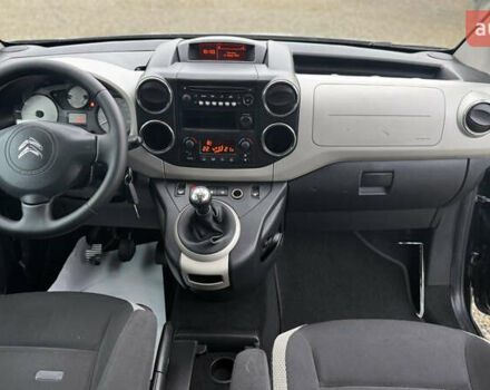 Черный Ситроен Берлинго, объемом двигателя 1.6 л и пробегом 270 тыс. км за 8250 $, фото 11 на Automoto.ua