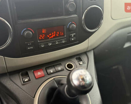 Черный Ситроен Берлинго, объемом двигателя 1.6 л и пробегом 270 тыс. км за 8250 $, фото 13 на Automoto.ua