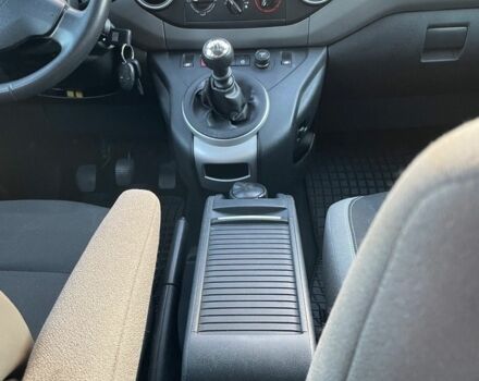 Чорний Сітроен Берлінго, об'ємом двигуна 1.6 л та пробігом 171 тис. км за 8200 $, фото 8 на Automoto.ua