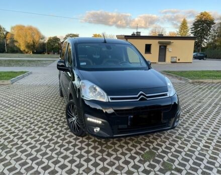 Чорний Сітроен Берлінго, об'ємом двигуна 1.6 л та пробігом 171 тис. км за 8200 $, фото 1 на Automoto.ua