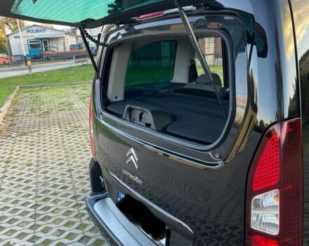 Чорний Сітроен Берлінго, об'ємом двигуна 1.6 л та пробігом 171 тис. км за 8200 $, фото 6 на Automoto.ua