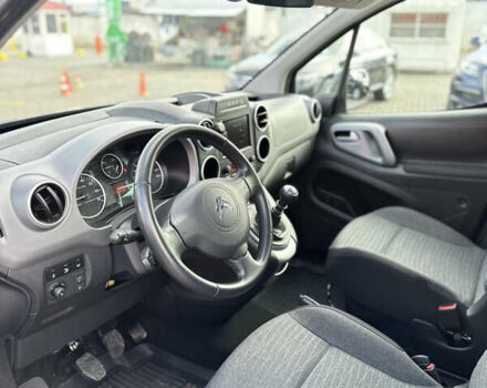 Черный Ситроен Берлинго, объемом двигателя 1.6 л и пробегом 187 тыс. км за 13500 $, фото 10 на Automoto.ua