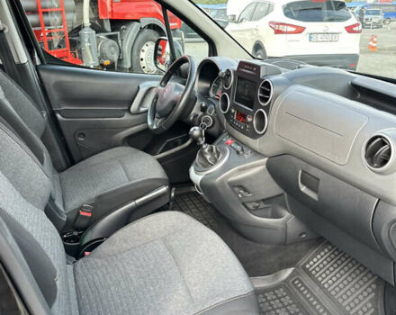 Черный Ситроен Берлинго, объемом двигателя 1.6 л и пробегом 187 тыс. км за 13500 $, фото 18 на Automoto.ua