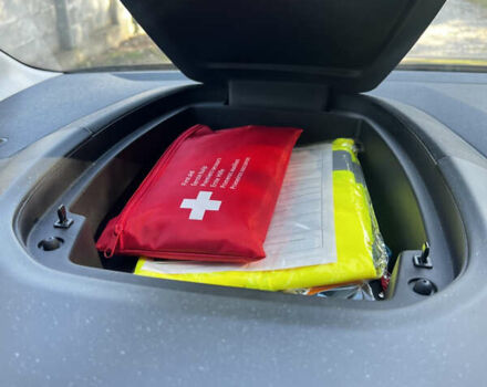 Черный Ситроен Берлинго, объемом двигателя 1.5 л и пробегом 147 тыс. км за 16500 $, фото 16 на Automoto.ua