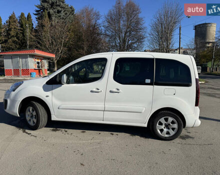 Чорний Сітроен Берлінго, об'ємом двигуна 0 л та пробігом 111 тис. км за 8600 $, фото 3 на Automoto.ua