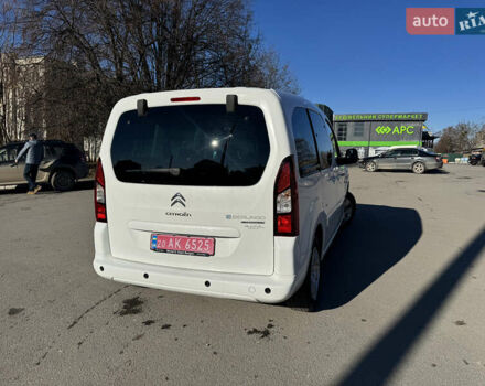 Чорний Сітроен Берлінго, об'ємом двигуна 0 л та пробігом 111 тис. км за 8600 $, фото 7 на Automoto.ua