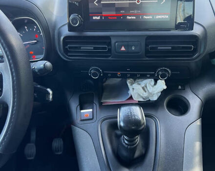 Черный Ситроен Берлинго, объемом двигателя 1.5 л и пробегом 147 тыс. км за 16500 $, фото 8 на Automoto.ua