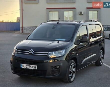 Черный Ситроен Берлинго, объемом двигателя 1.5 л и пробегом 99 тыс. км за 18999 $, фото 1 на Automoto.ua