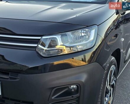 Черный Ситроен Берлинго, объемом двигателя 1.5 л и пробегом 99 тыс. км за 18999 $, фото 8 на Automoto.ua