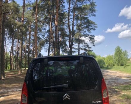 Черный Ситроен Берлинго, объемом двигателя 1.6 л и пробегом 276 тыс. км за 7000 $, фото 5 на Automoto.ua