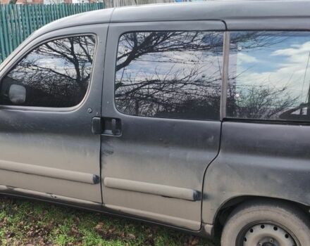 Черный Ситроен Берлинго, объемом двигателя 1 л и пробегом 360 тыс. км за 1659 $, фото 1 на Automoto.ua