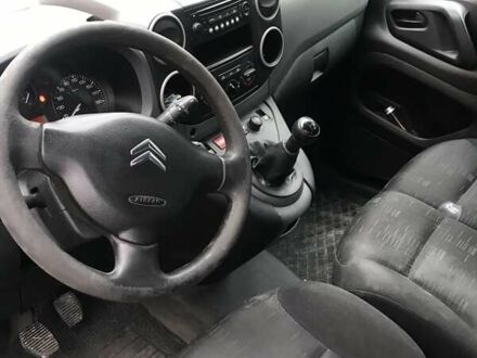 Ситроен Берлинго 2010 в Ровно на Automoto.ua Черный Ситроен Берлинго, объемом двигателя 1.6 л и пробегом 149 тыс. км за 6500 $, фото 1 на Automoto.ua