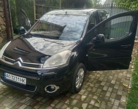 Ситроен Берлинго 2014 в Хусте на Automoto.ua Черный Ситроен Берлинго, объемом двигателя 1 л и пробегом 226 тыс. км за 8950 $, фото 1 на Automoto.ua