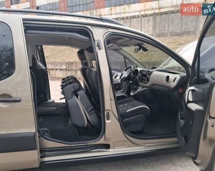 Коричневый Ситроен Берлинго, объемом двигателя 1.6 л и пробегом 191 тыс. км за 8950 $, фото 40 на Automoto.ua