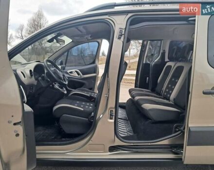 Коричневый Ситроен Берлинго, объемом двигателя 1.6 л и пробегом 191 тыс. км за 8950 $, фото 39 на Automoto.ua