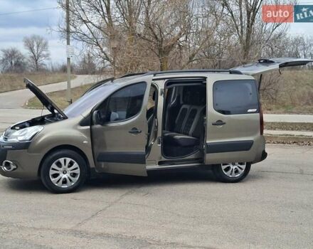 Коричневый Ситроен Берлинго, объемом двигателя 1.6 л и пробегом 191 тыс. км за 8950 $, фото 18 на Automoto.ua