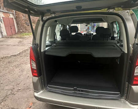 Коричневый Ситроен Берлинго, объемом двигателя 1.56 л и пробегом 256 тыс. км за 8350 $, фото 29 на Automoto.ua