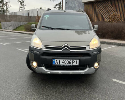 Коричневый Ситроен Берлинго, объемом двигателя 1.56 л и пробегом 383 тыс. км за 7000 $, фото 2 на Automoto.ua