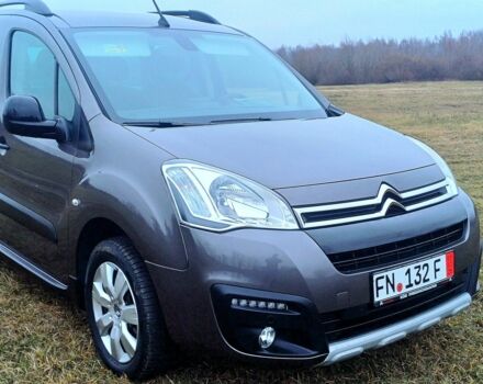 Коричневий Сітроен Берлінго, об'ємом двигуна 1.6 л та пробігом 187 тис. км за 13500 $, фото 2 на Automoto.ua