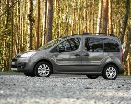 Коричневый Ситроен Берлинго, объемом двигателя 1.6 л и пробегом 140 тыс. км за 7200 $, фото 6 на Automoto.ua