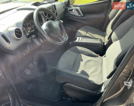 Коричневий Сітроен Берлінго, об'ємом двигуна 1.56 л та пробігом 237 тис. км за 9900 $, фото 15 на Automoto.ua