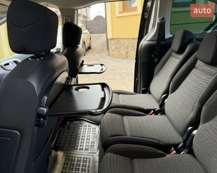 Коричневый Ситроен Берлинго, объемом двигателя 1.6 л и пробегом 182 тыс. км за 11950 $, фото 60 на Automoto.ua