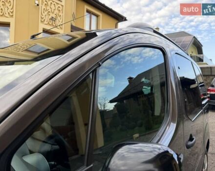 Коричневый Ситроен Берлинго, объемом двигателя 1.6 л и пробегом 182 тыс. км за 11950 $, фото 27 на Automoto.ua