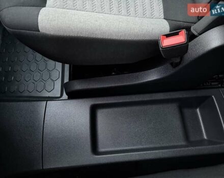 Коричневый Ситроен Берлинго, объемом двигателя 1.56 л и пробегом 138 тыс. км за 16750 $, фото 72 на Automoto.ua