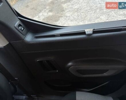 Коричневый Ситроен Берлинго, объемом двигателя 1.56 л и пробегом 138 тыс. км за 16750 $, фото 102 на Automoto.ua