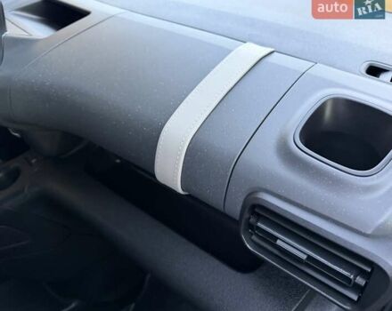 Коричневый Ситроен Берлинго, объемом двигателя 1.56 л и пробегом 138 тыс. км за 16750 $, фото 133 на Automoto.ua