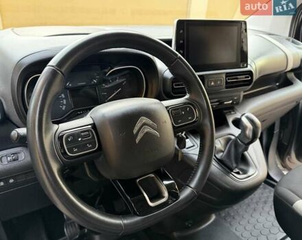 Коричневый Ситроен Берлинго, объемом двигателя 1.56 л и пробегом 138 тыс. км за 16750 $, фото 35 на Automoto.ua