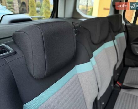 Коричневый Ситроен Берлинго, объемом двигателя 1.56 л и пробегом 138 тыс. км за 16750 $, фото 125 на Automoto.ua