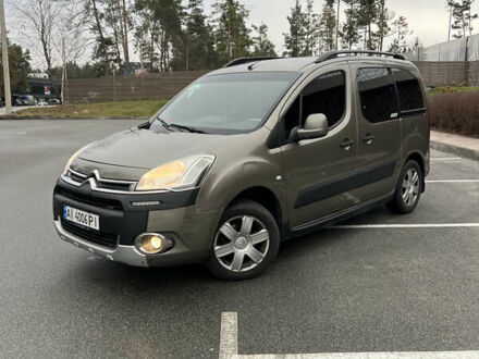 Коричневый Ситроен Берлинго, объемом двигателя 1.56 л и пробегом 383 тыс. км за 7000 $, фото 1 на Automoto.ua