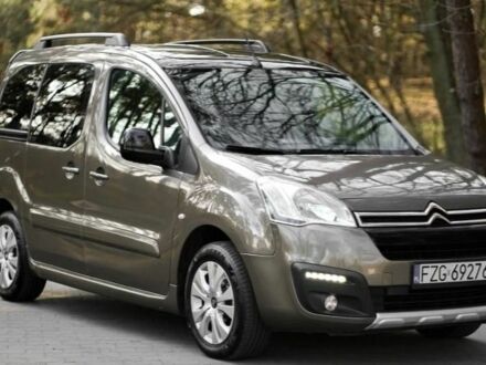 Коричневый Ситроен Берлинго, объемом двигателя 1.6 л и пробегом 140 тыс. км за 7200 $, фото 1 на Automoto.ua