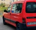 Красный Ситроен Берлинго, объемом двигателя 1.6 л и пробегом 250 тыс. км за 3400 $, фото 4 на Automoto.ua