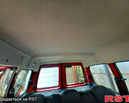 Красный Ситроен Берлинго, объемом двигателя 1.9 л и пробегом 187 тыс. км за 4500 $, фото 9 на Automoto.ua