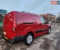 Красный Ситроен Берлинго, объемом двигателя 1 л и пробегом 140 тыс. км за 6000 $, фото 3 на Automoto.ua