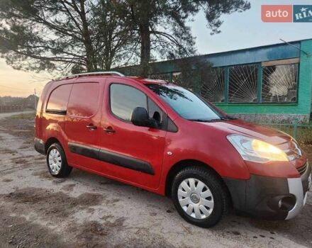 Красный Ситроен Берлинго, объемом двигателя 1 л и пробегом 140 тыс. км за 6000 $, фото 6 на Automoto.ua